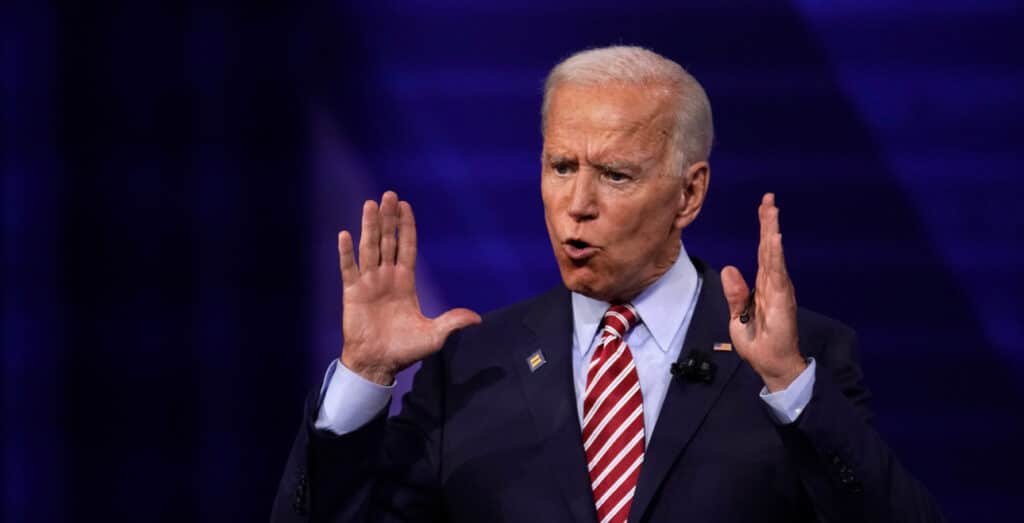 💥 Joe Biden caught mid-debate, hands up in a fiery moment against a bold blue backdrop! 🔥 Is he deflecting tough questions or hiding something? 🕵️‍♂️ Uncover the real story behind the gestures! #BidenDebate #PoliticalSecrets #MediaSpin #Election2024 #TruthUnmasked 🎙️🇺🇸
