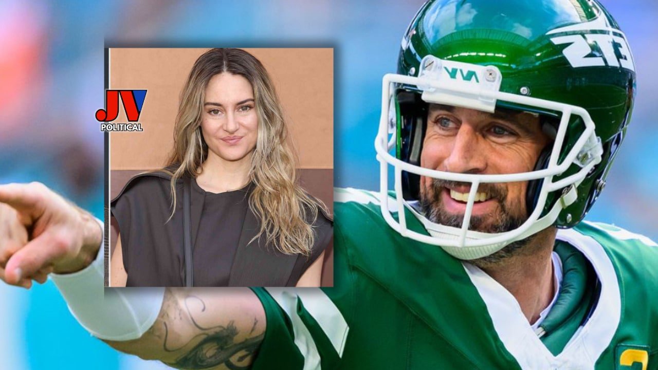 "NFL superstar Aaron Rodgers rocking his Jets gear with a fierce smile, arm outstretched, alongside a stunning mystery woman rumored to be his girlfriend Brittani—spotted with that Kentucky Derby ring! Is wedding bells on the horizon? #AaronRodgers #NFLStar #Brittani #JetsFootball #KentuckyDerby2025 #NFLRumors #MAGA #JVPolitical #RelationshipGoals #SportsNews" Aaron Rodgers Wife